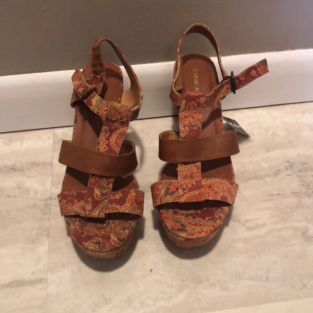 ONEILL strappy heels